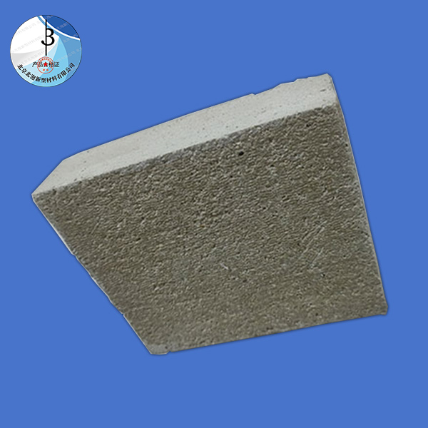 氣凝膠復合板(專利產品：實用新型專利證書，專利號ZL2023 2 1041840.3)